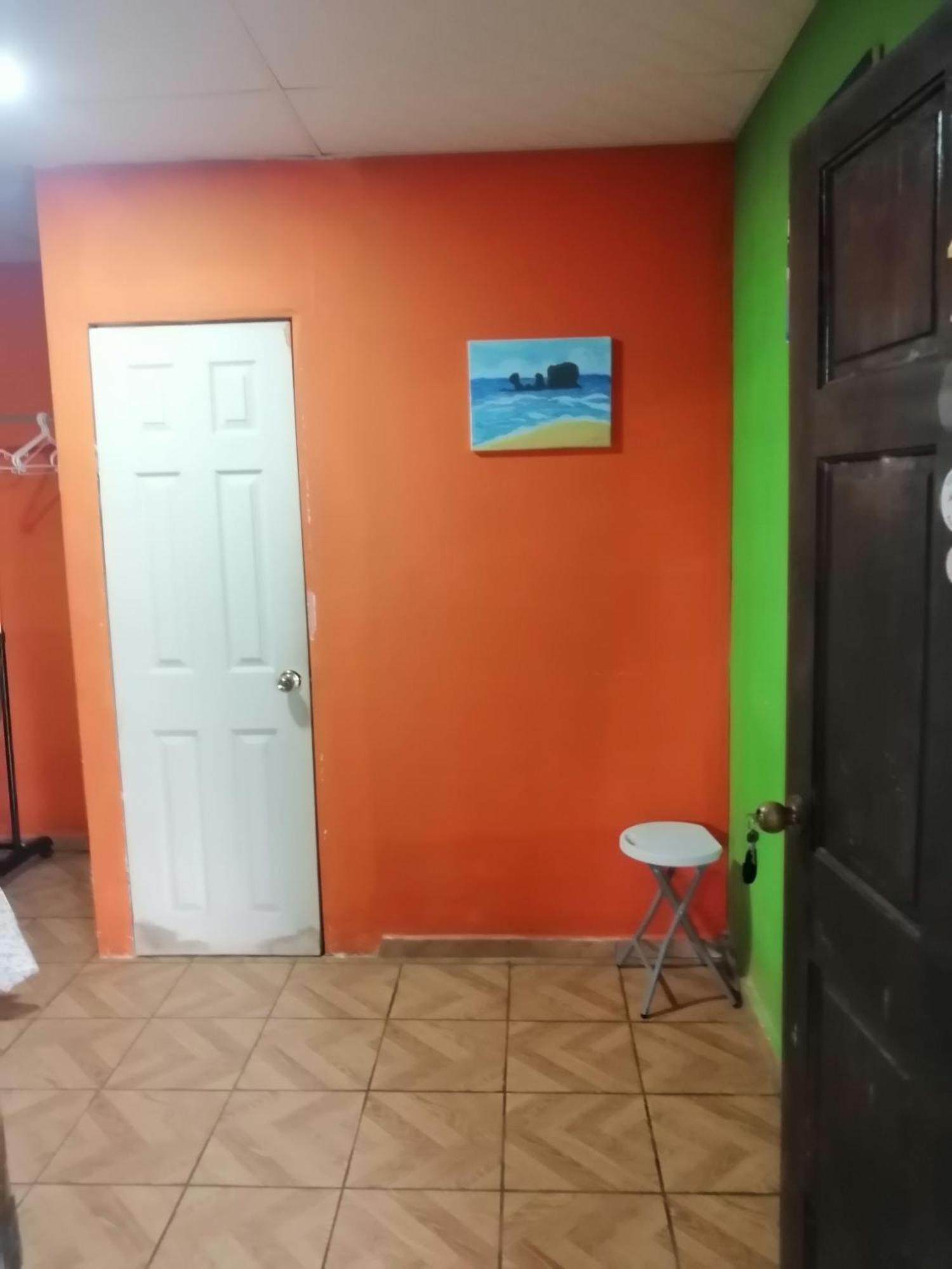 Hostal Nina Oly Tamanique Quarto foto