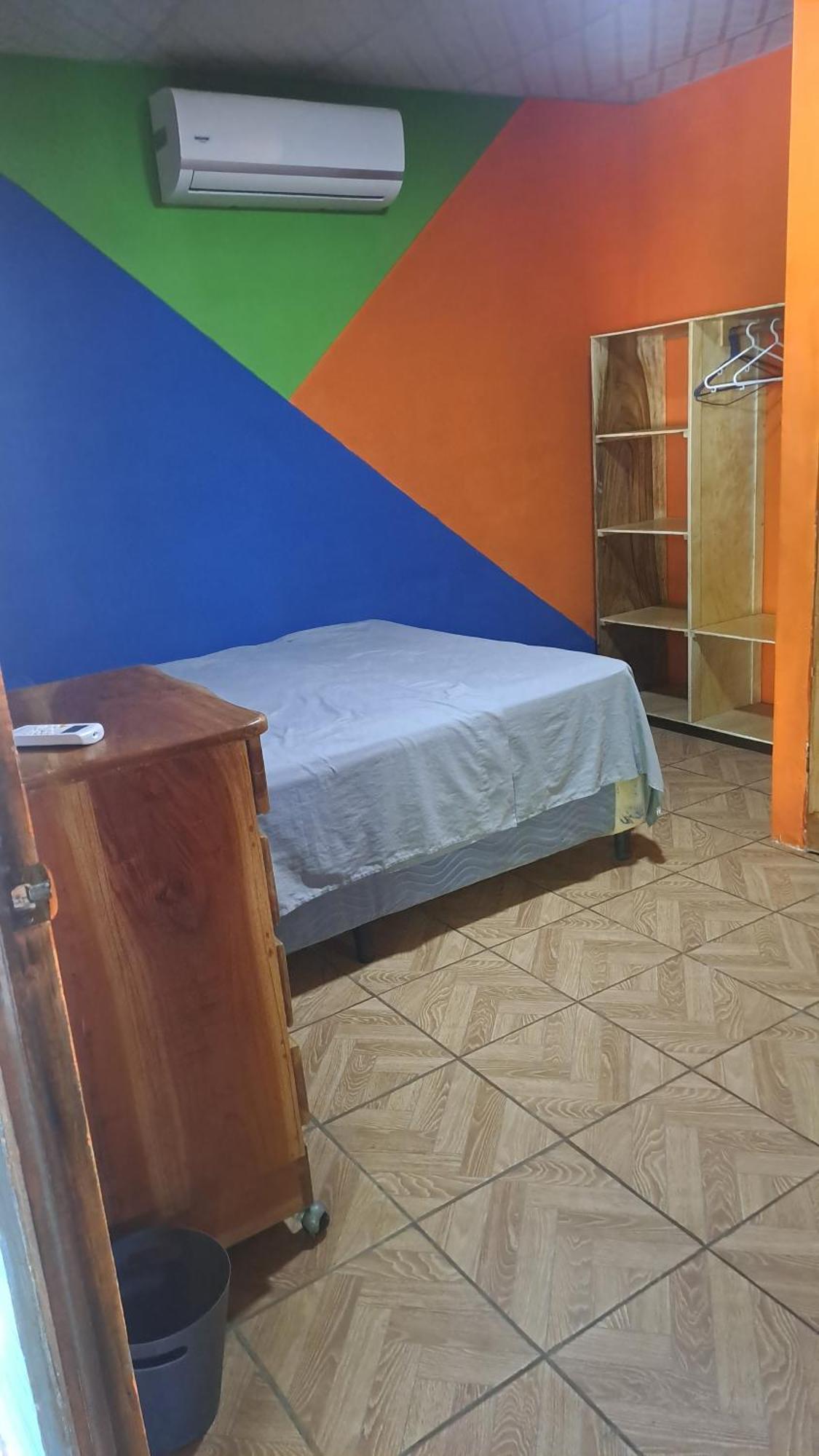 Hostal Nina Oly Tamanique Quarto foto